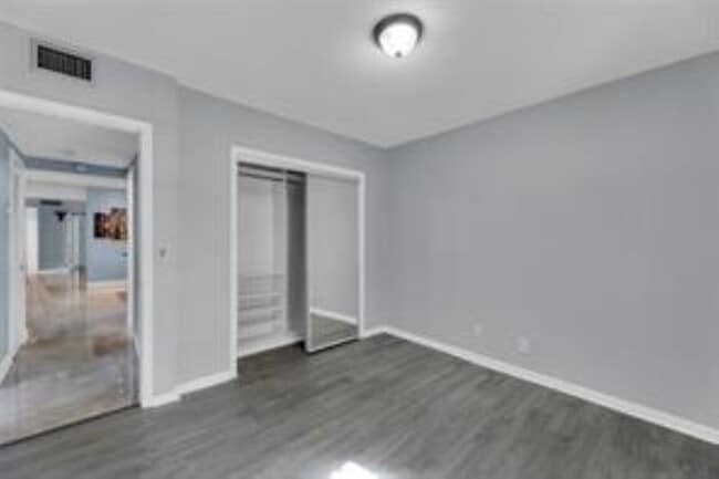 Building Photo - 2151 NE 68th St