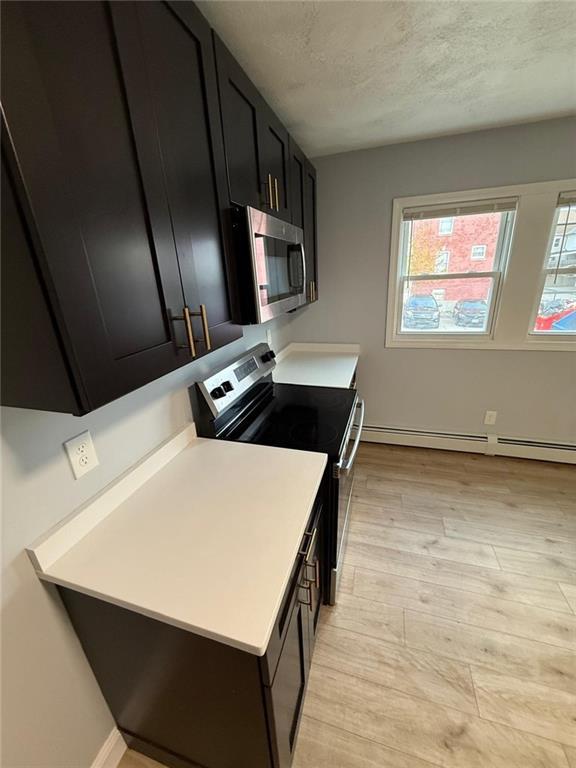 Foto del edificio - 61 Esten Ave