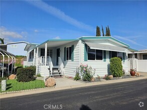 Building Photo - 2851 Rolling Hills Dr