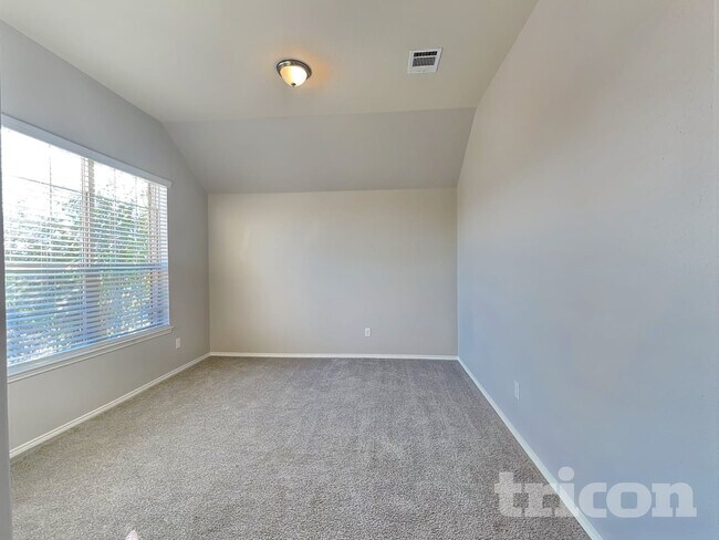 Foto del edificio - 936 Deer Valley Dr