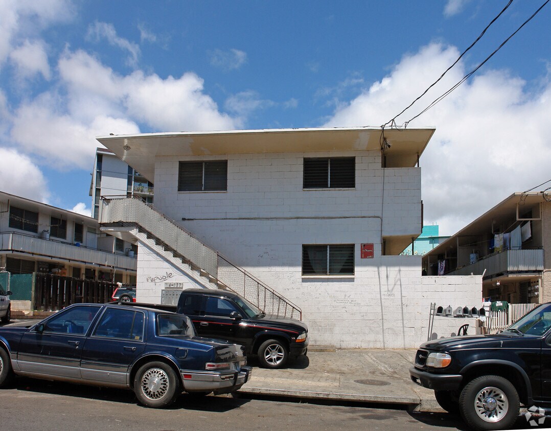 Building Photo - 94-117 Pupukahi St