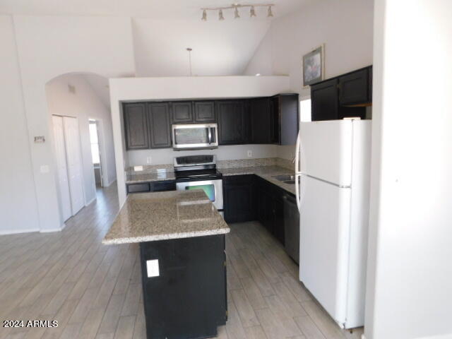 Foto del edificio - 6905 E Lomita Ave