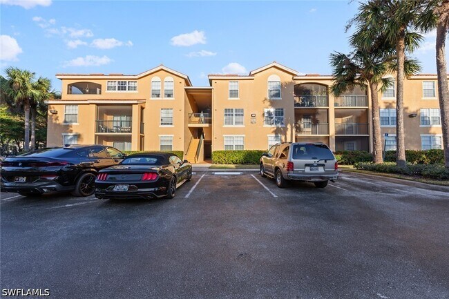 Foto del edificio - 8736 River Homes Lane