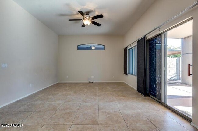 Foto del edificio - 4715 E Chisum Trail