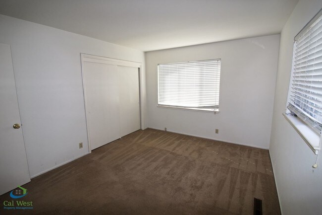 Building Photo - 4722 Harwood Rd