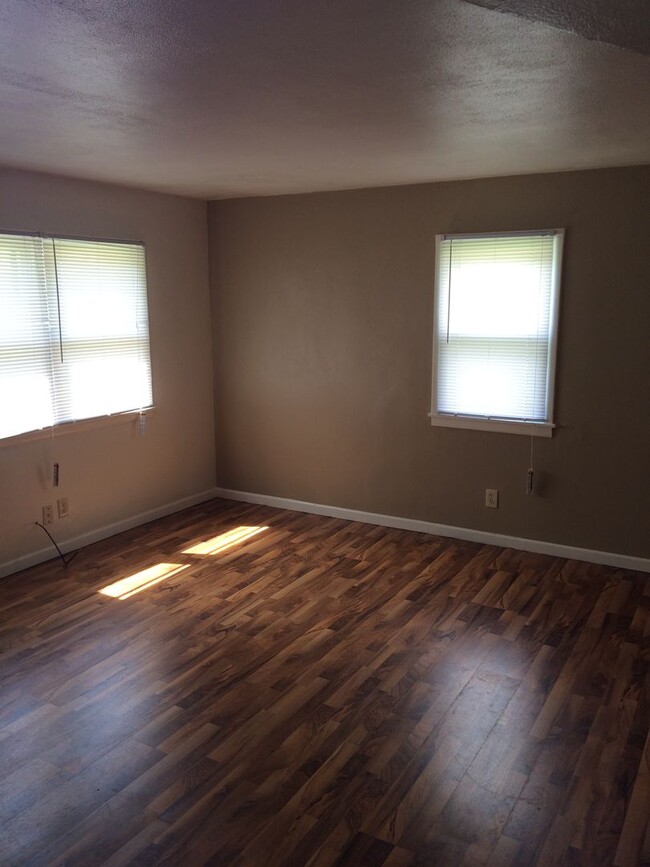 Foto del interior - Immaculate 2 Ranch Style Bedroom Duplex