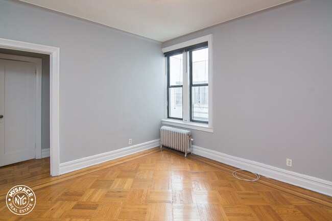 Foto del edificio - 880 47th St