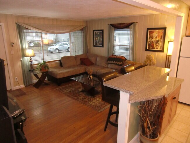 Foto del edificio - 709 St Charles Ct