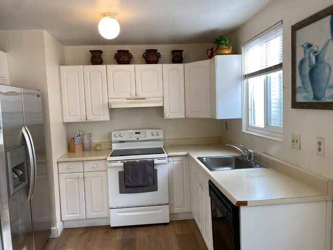 Foto del edificio - 81 Camelot Ct