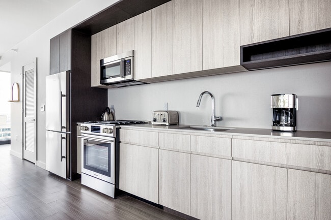 Building Photo - 1210 S Indiana Ave