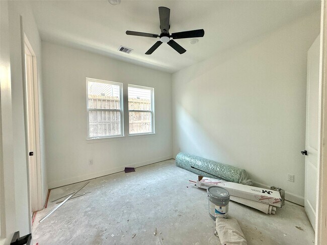 Foto del edificio - 9428 Campbell Rd