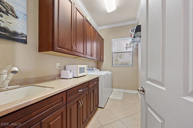 Foto del edificio - 2900 SW 1st Terrace