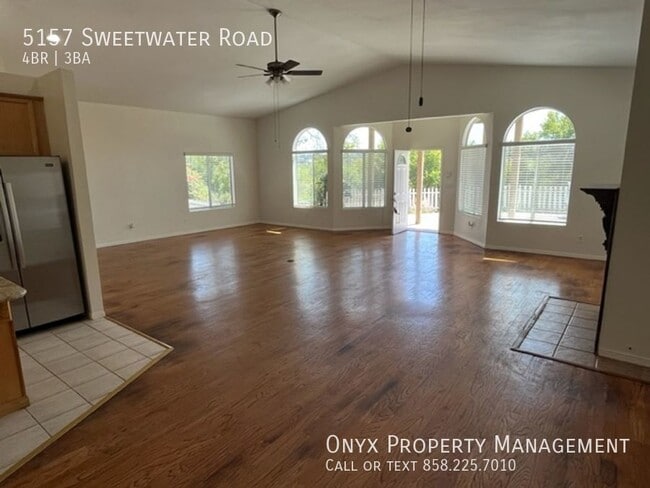 Building Photo - $1,000 off First Month's Rent - 4bd/3ba Ho...
