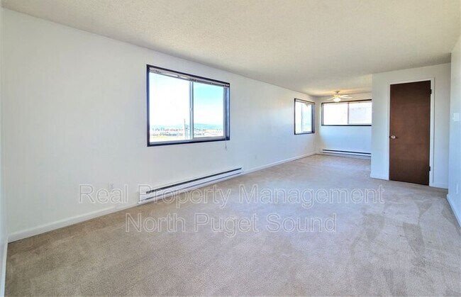 Foto del edificio - 2408 Grand Ave