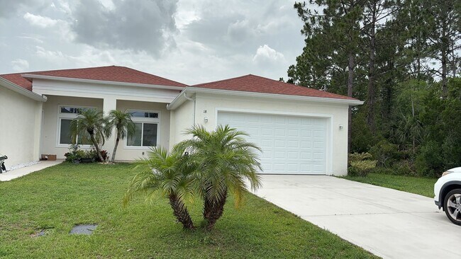 Building Photo - Newer 3 Bedroom 2 Bath Duplex in Matanzas ...