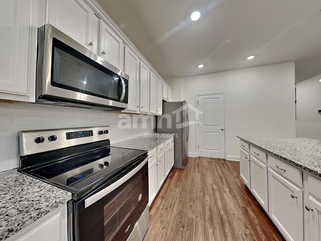 Foto del edificio - 2060 Brook Enclave Trail