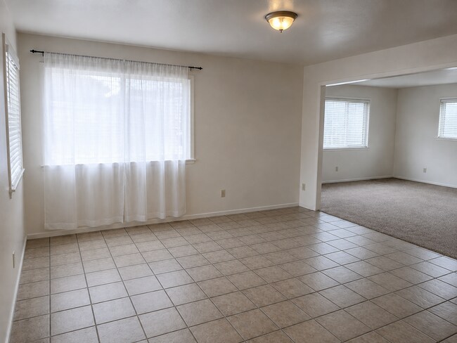 Building Photo - 1107 Seabright Ave