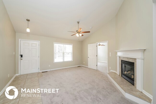 Foto del edificio - 4160 Meredith Woods Ln