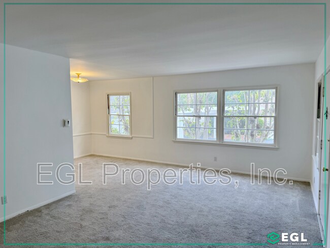 Foto del edificio - 12216 Sunset Blvd