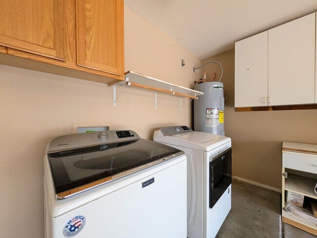 Foto del edificio - 15746 W Elm St