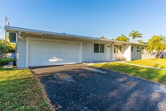 Building Photo - 9375 SW 181st Terrace