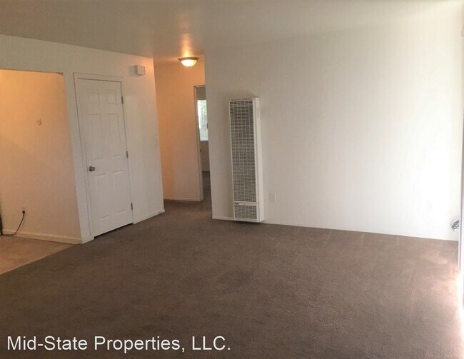 Building Photo - 548 S 13th St