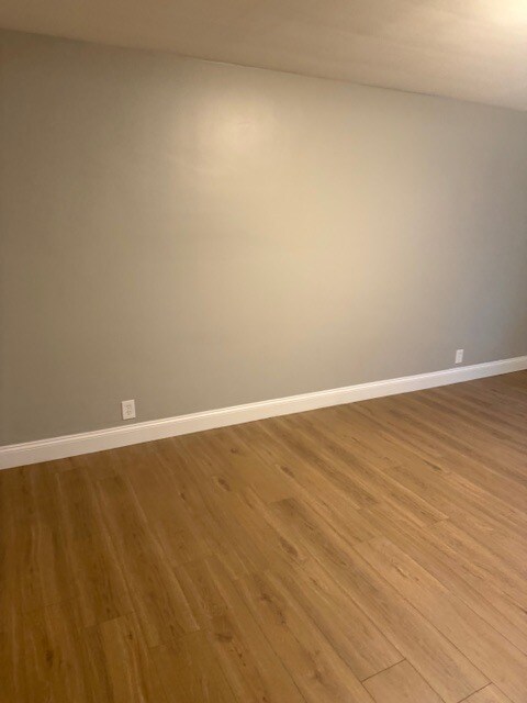 Foto del edificio - 242 Delaware St