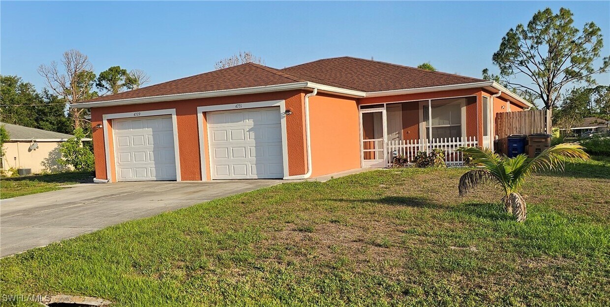 Foto principal - 4731 15th St SW