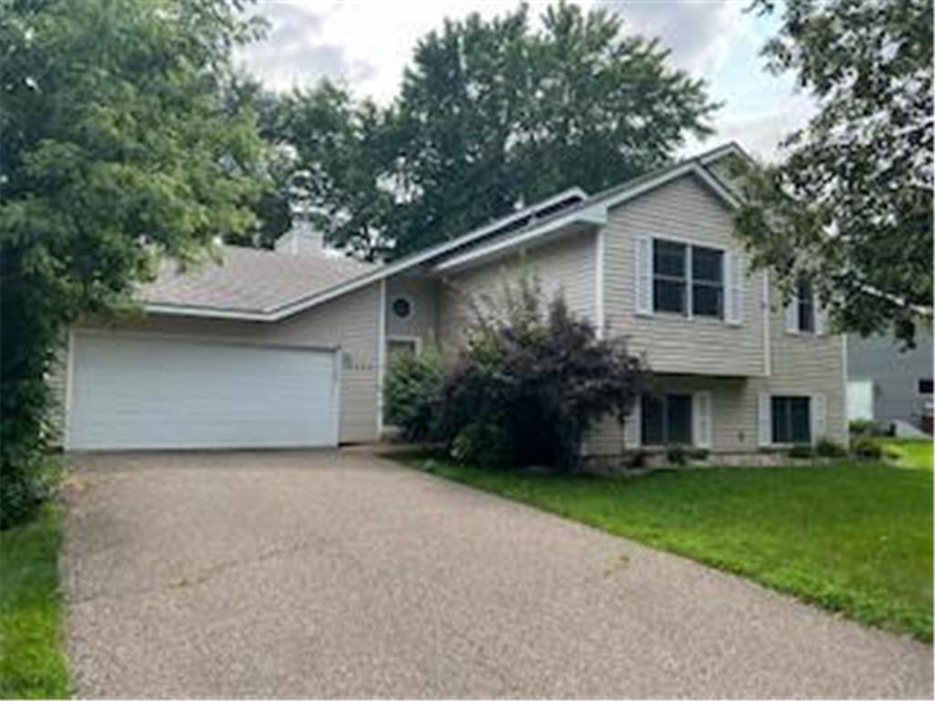 Foto principal - 19460 Vine Ridge Rd