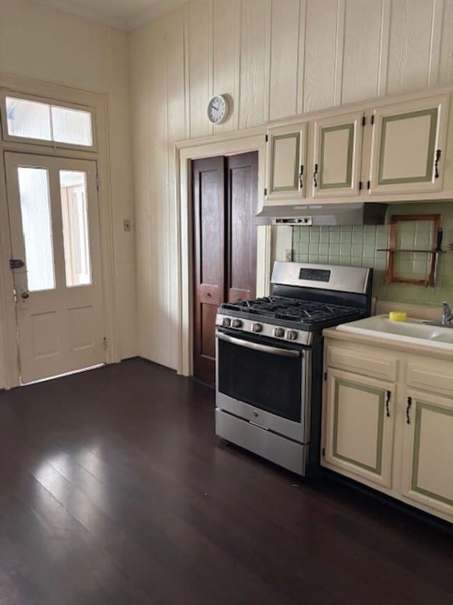 Foto del edificio - 226 E Gwinnett St