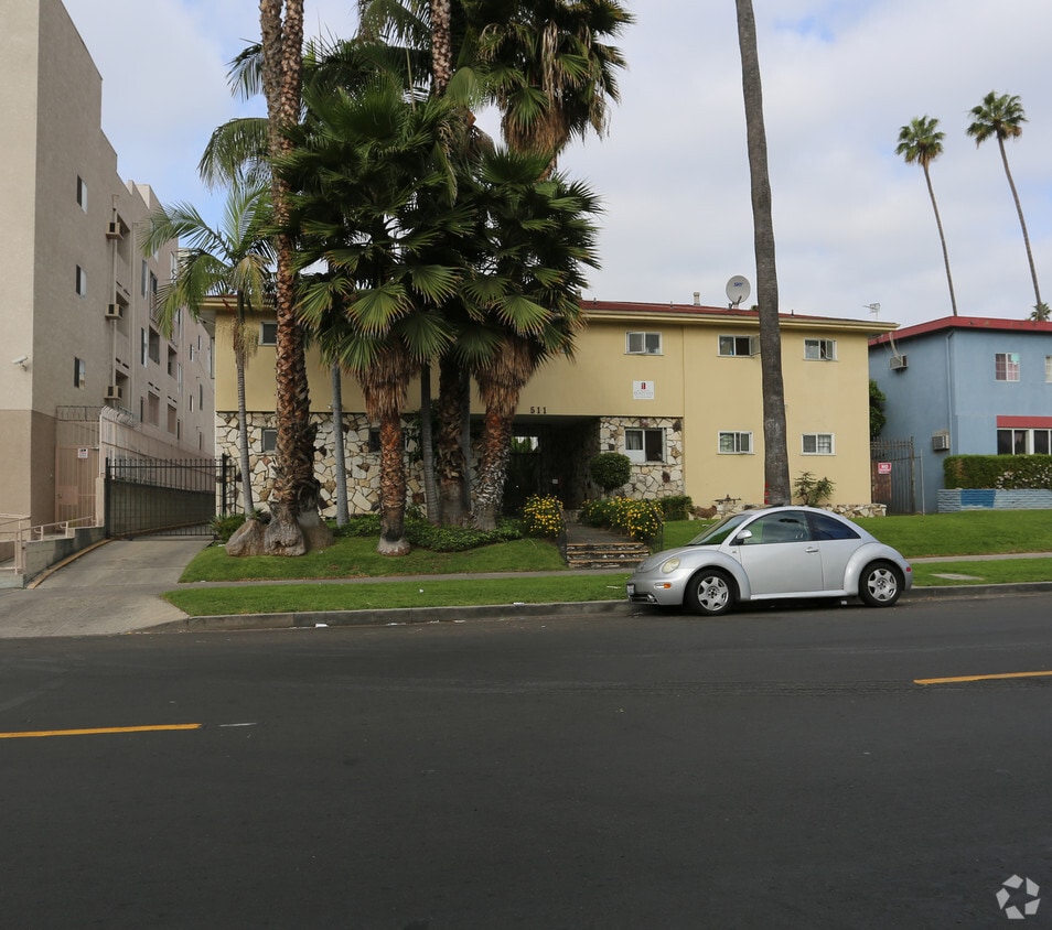 Building Photo - 511 S Alexandria Ave