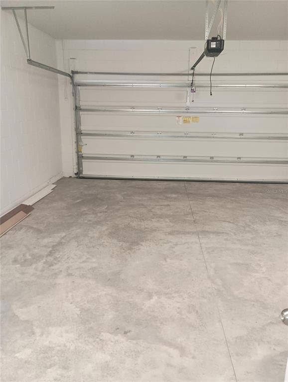 Foto del edificio - 7189 Dilly Lake Ave