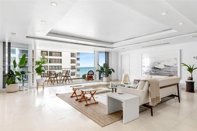 Building Photo - 10155 Collins Ave
