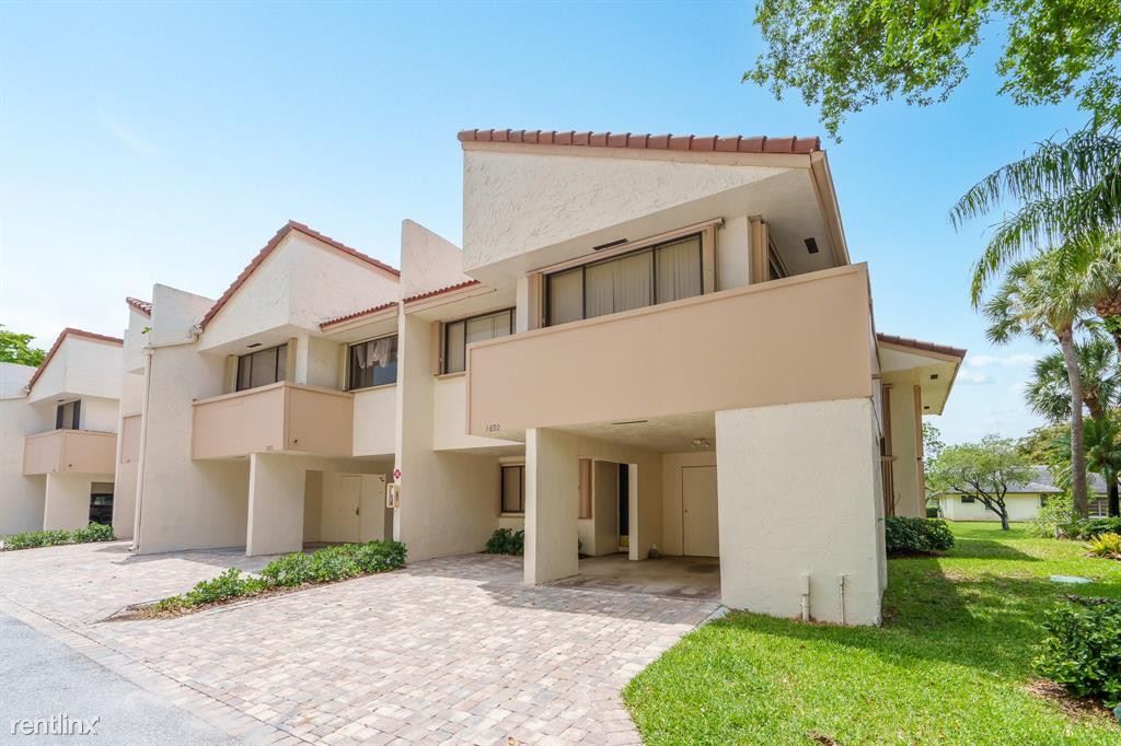 Primary Photo - 3 br, 2.5 bath House - 1692 Cypress Pointe Dr