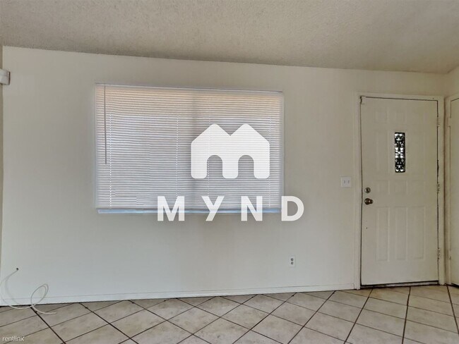 Building Photo - 3 br, 1 bath House - 6945 W. Catalina Drive