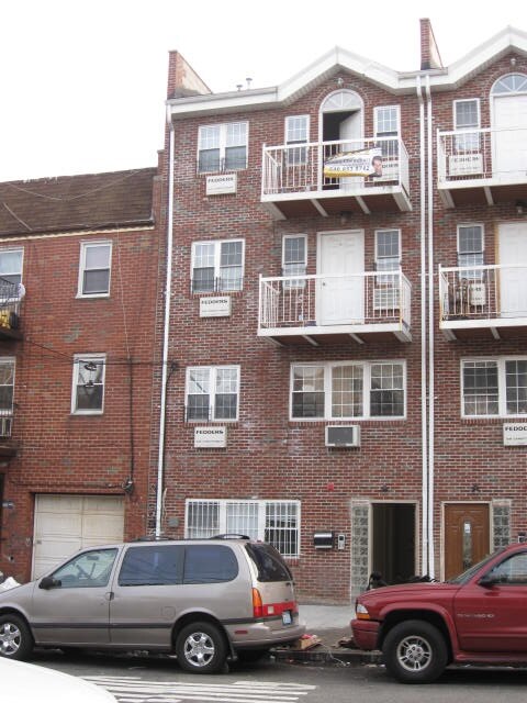 Foto principal - 59-28 Xenia St