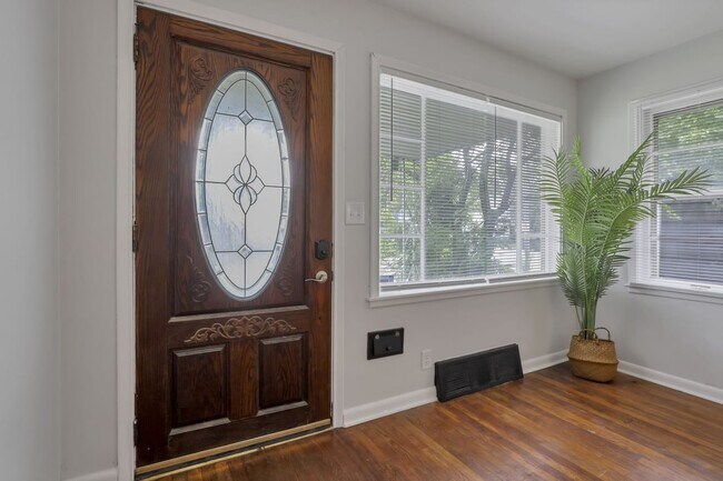 Foto del edificio - 1275 E Weber Rd