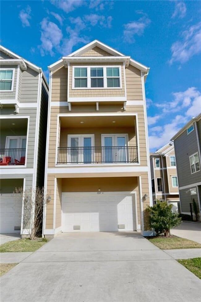 Foto del edificio - 1227 W 19th St