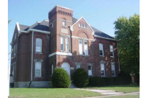 Primary Photo - 440 W 3rd St