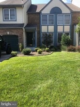 Building Photo - 10 Corlen Ct