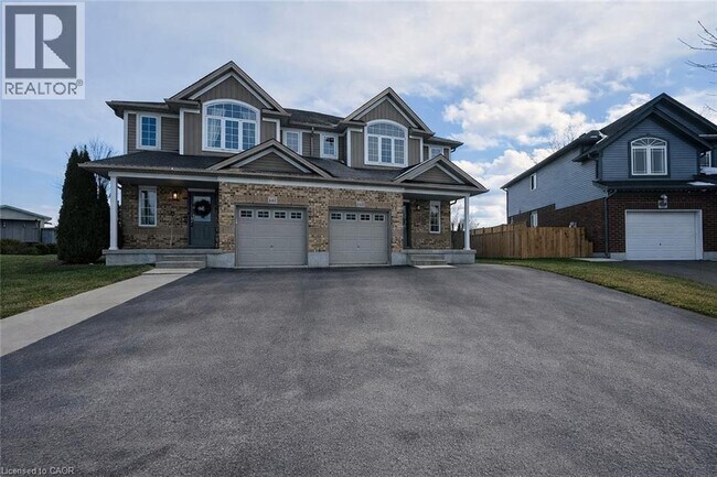 Photo du bâtiment - 143 Brenneman Dr