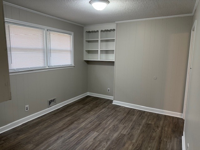 Building Photo - 1917 Warwick St