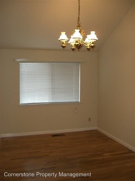 Building Photo - 4 br, 2.5 bath House - 6574 Leyland Park Dr.