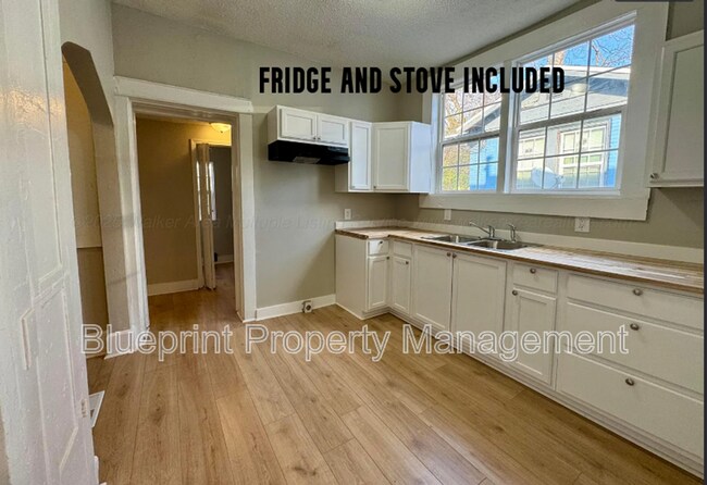 Foto del edificio - 1532 Bay Ave SW