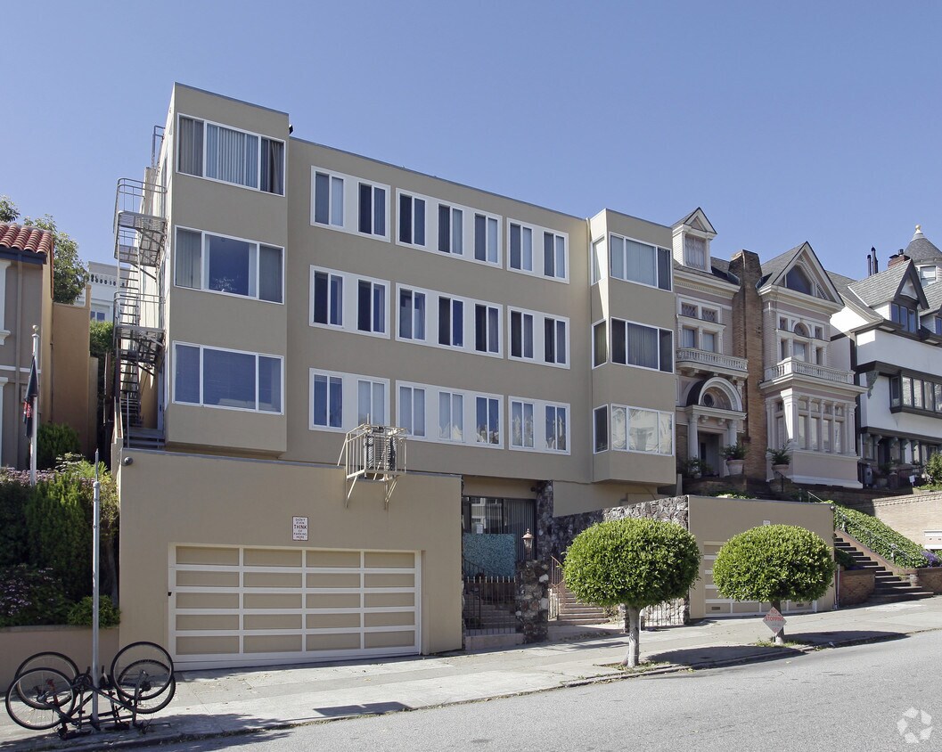 Primary Photo - 2007 Pacific Ave
