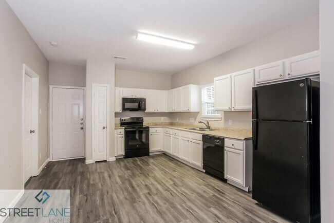 Building Photo - Charming 3 Bedroom in Brookshire!