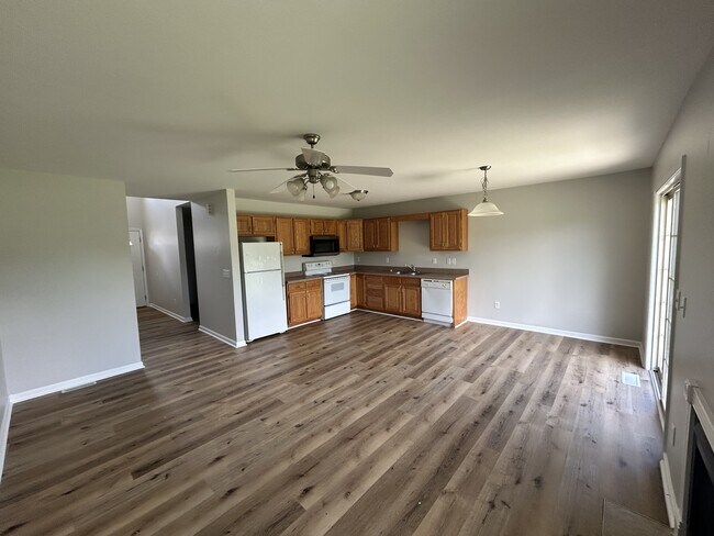 Foto del edificio - 3431 Stoneway Ct