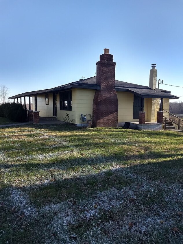 Primary Photo - 1164 Bowman Loop