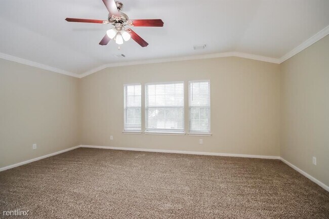Foto del edificio - 4 br, 2.5 bath House - 9411 Mustang Park Ct