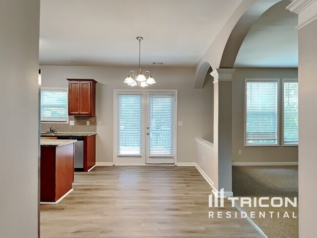 Foto del edificio - 1851 Stoney Chase Dr